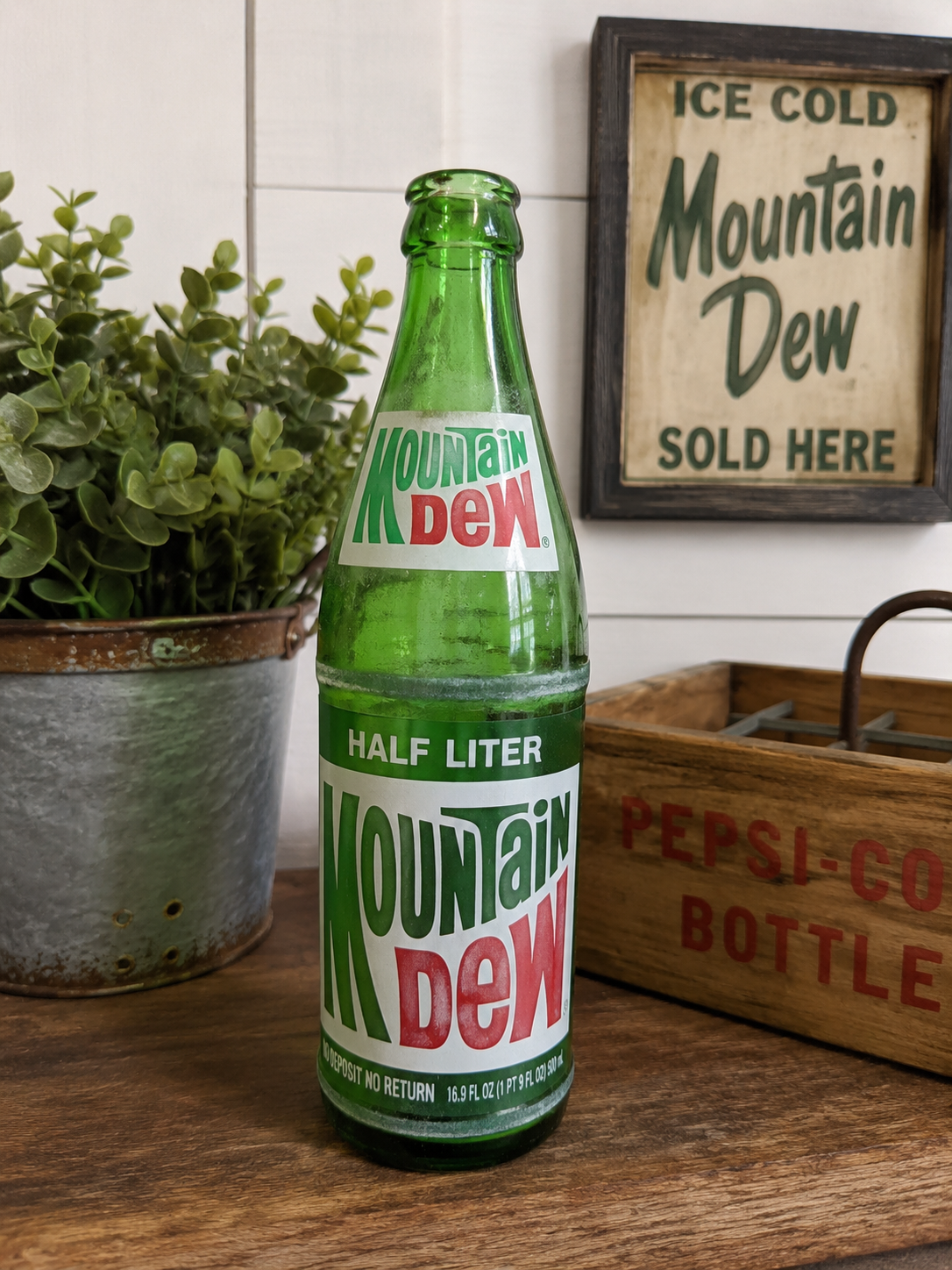 Vintage Mountain Dew Half Liter 16.9 oz Green Glass Soda Bottle